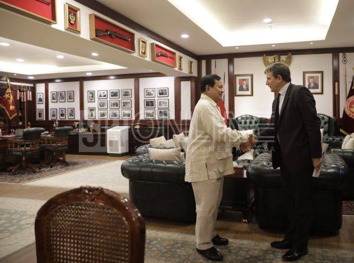 Menhan Prabowo dan Mark Goldsack CBE